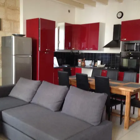 Maison De 8 Personnes Holiday home Bourg-sur-Gironde