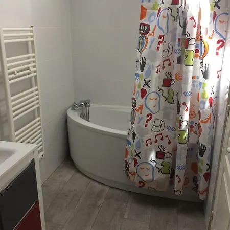 Holiday home Maison De 8 Personnes